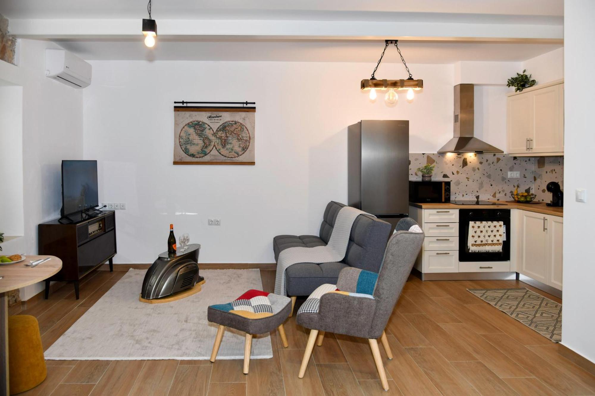 Captain Theo'S Modern Apartment Maria Lefkímmi Buitenkant foto