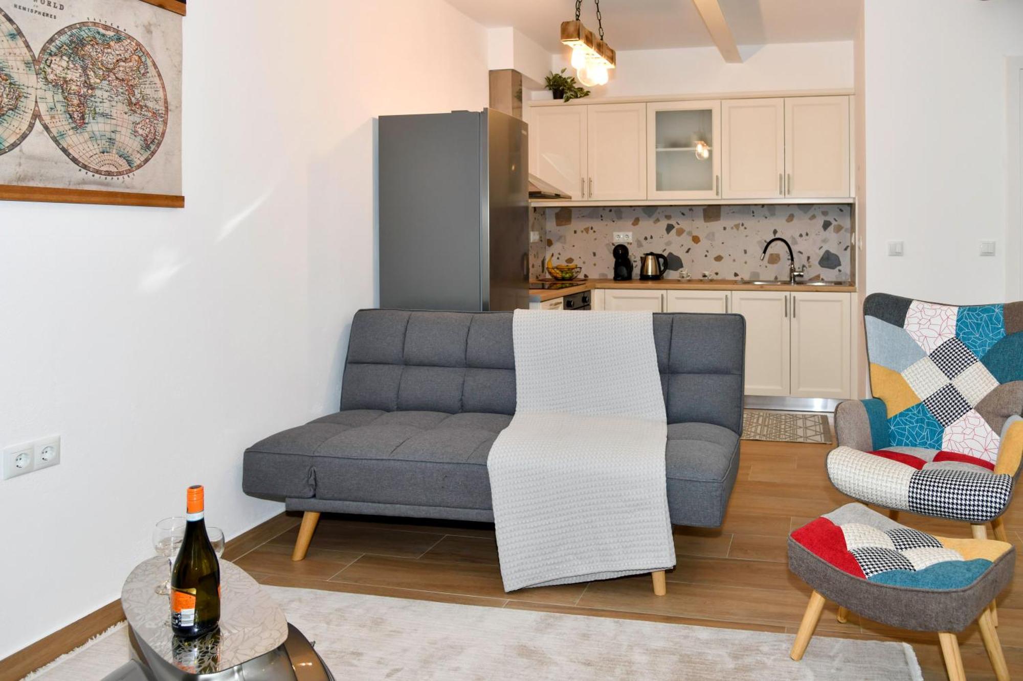 Captain Theo'S Modern Apartment Maria Lefkímmi Buitenkant foto